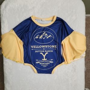 NWOT Yellowstone bubble romper